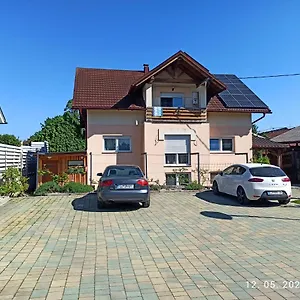 Vagon - Studio - Near Btc, Appartement