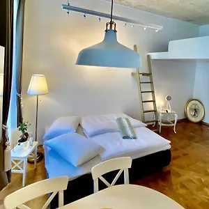 Ars Longa Appartement